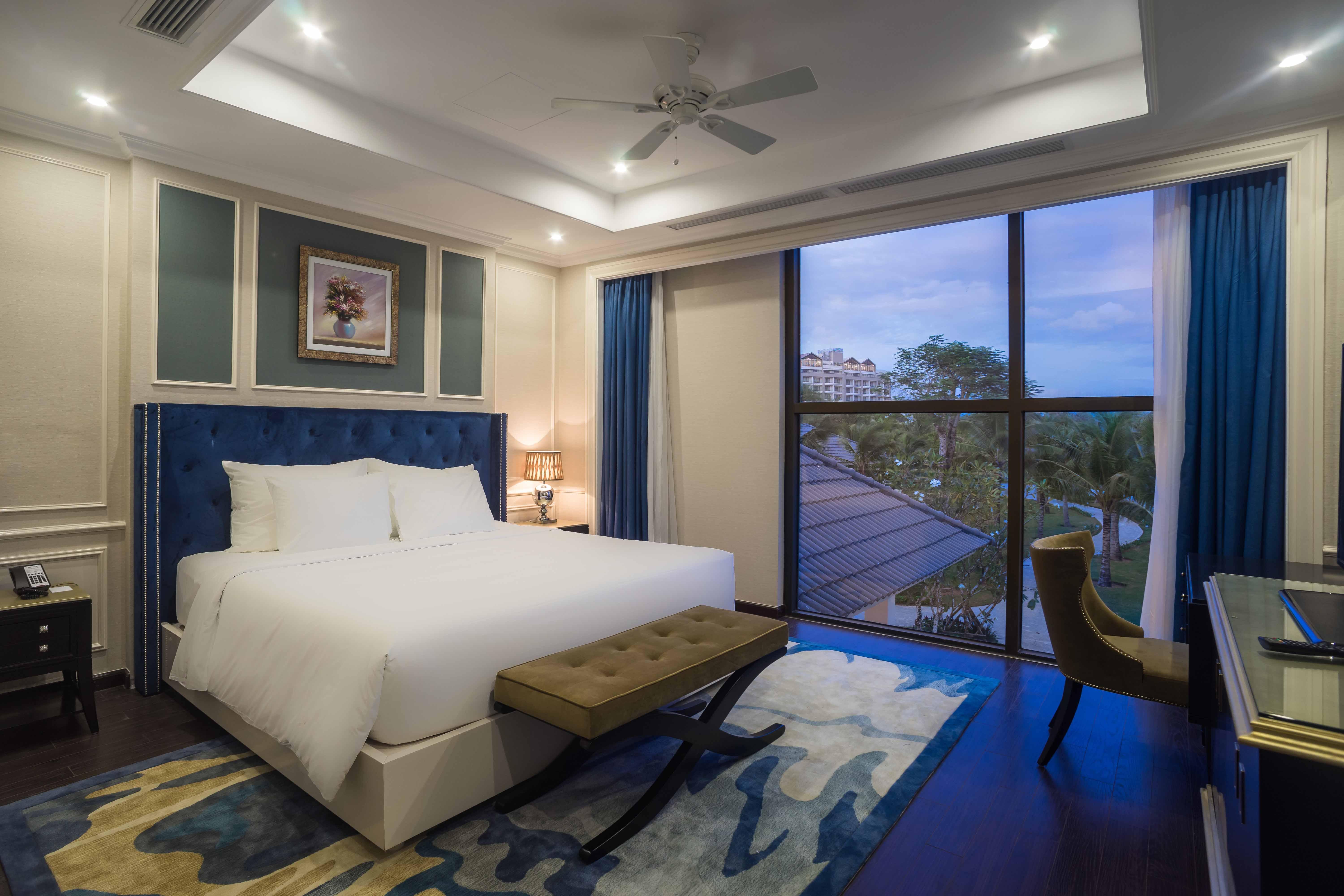 Radisson Blu Resort Phu Quoc Exterior photo A bedroom at the hotel