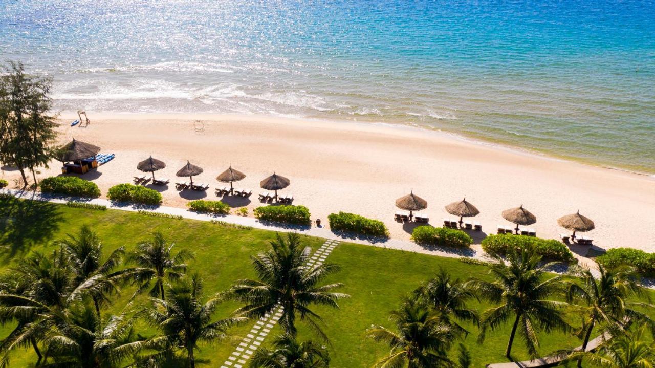 Radisson Blu Resort Phu Quoc Exterior photo Vinpearl Hotel Nha Trang