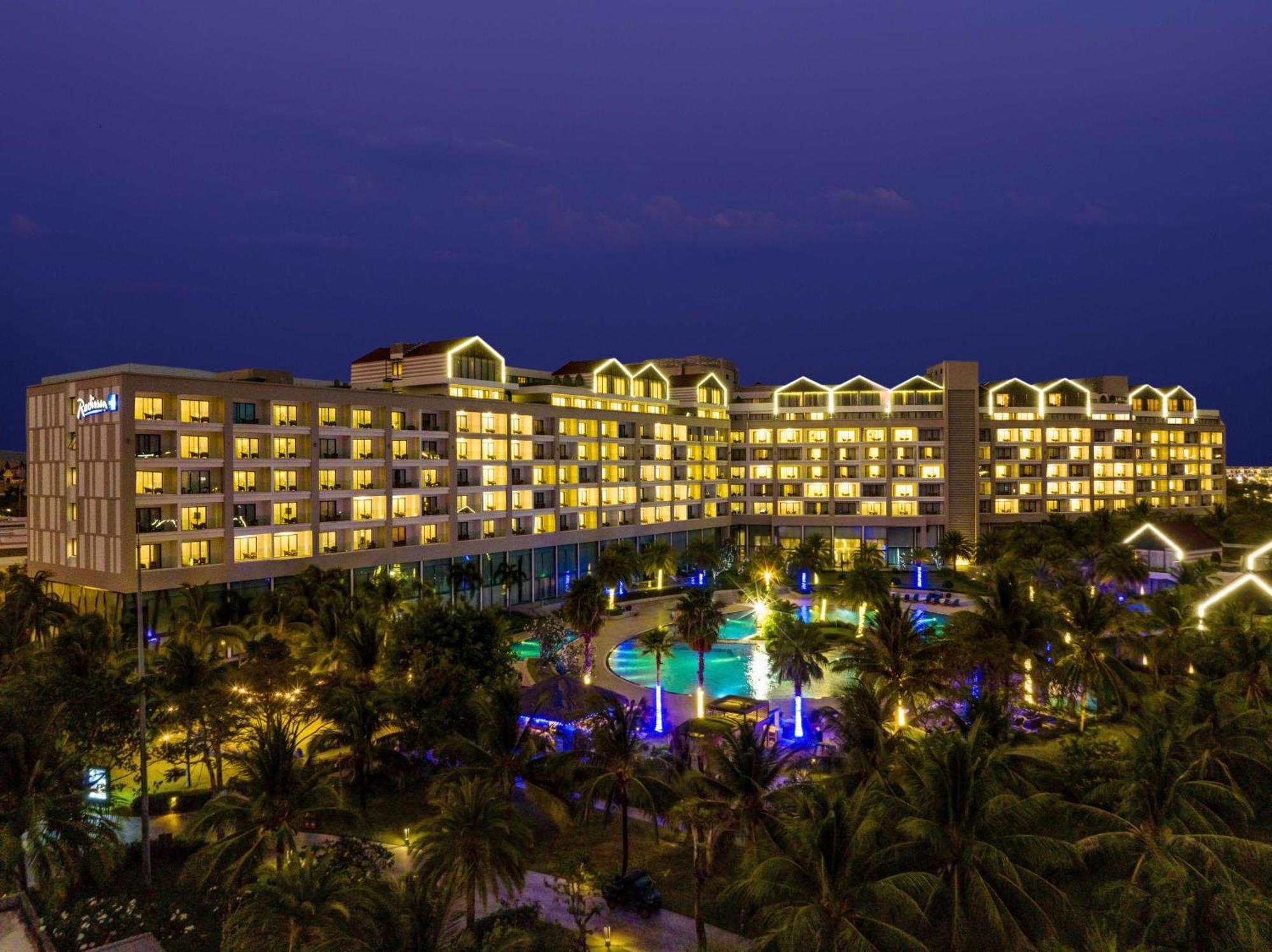 Radisson Blu Resort Phu Quoc Exterior photo Hilton Phuket Resort & Spa